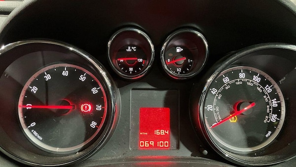 Used Vauxhall Astra 2015 for sale - 76215249: Photo 10