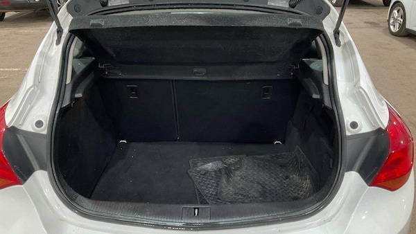 Used Vauxhall Astra 2013 for sale - 76295201: Photo 7