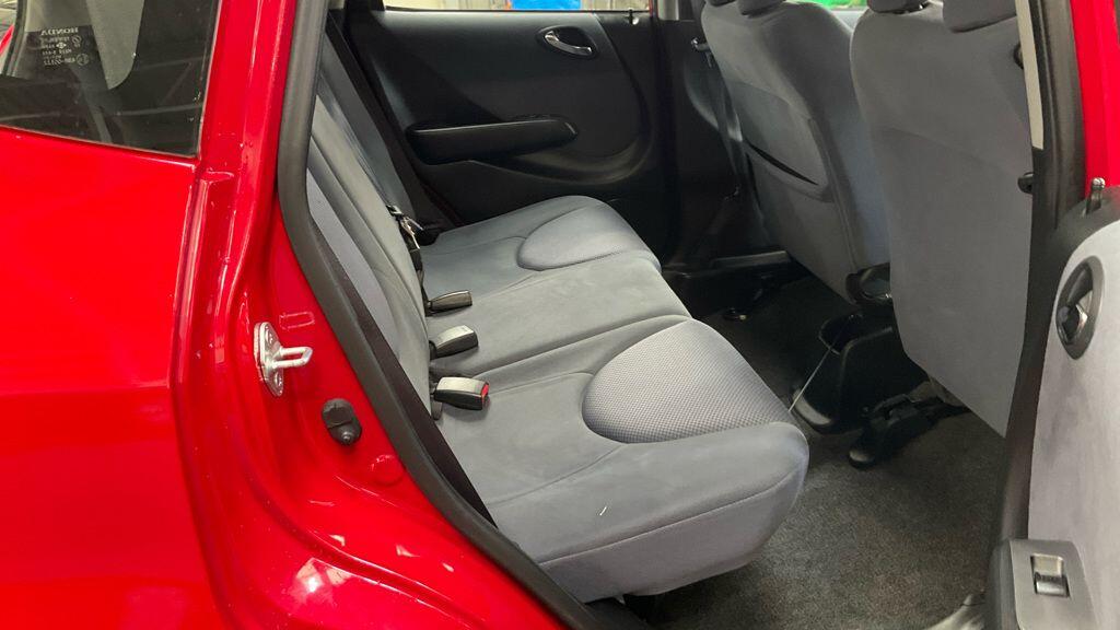 Used Honda Jazz 2007 for sale - 76213968: Photo 8