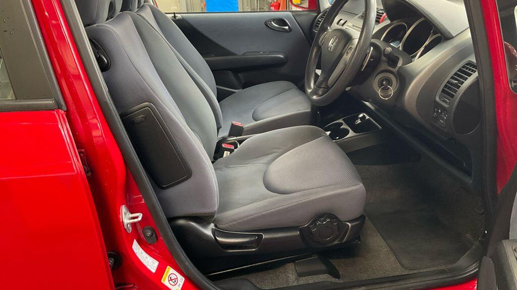 Used Honda Jazz 2007 for sale - 76213968: Photo 9
