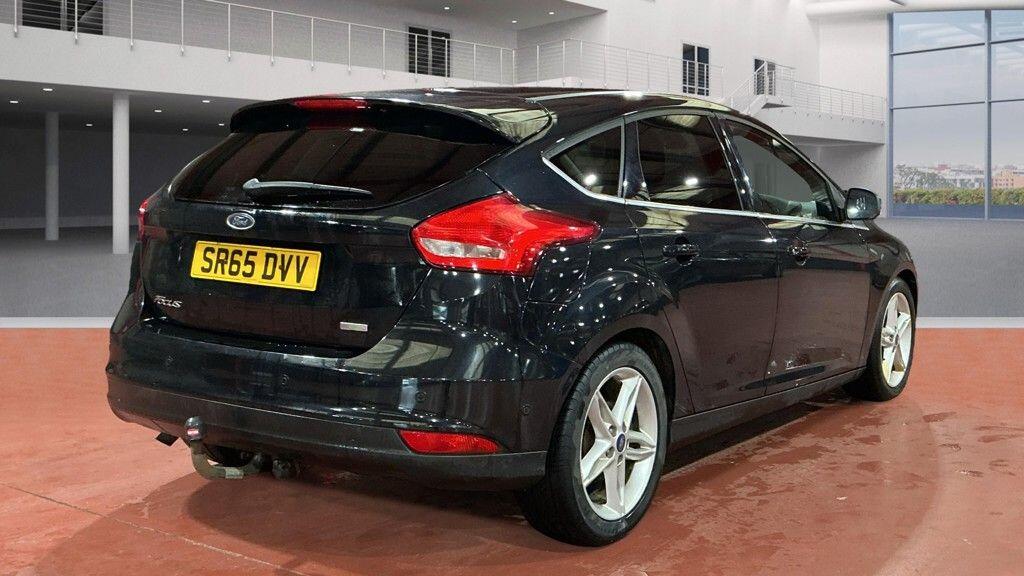 Used Ford Focus 2015 for sale - 76213887: Photo 4
