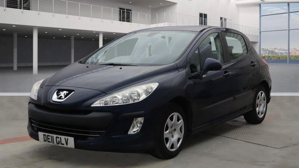 Used Peugeot 308 2011 for sale - 76550783: Photo 2