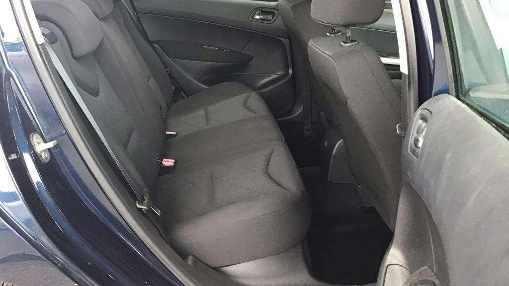 Used Peugeot 308 2011 for sale - 76550783: Photo 8