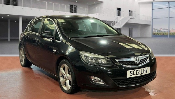 Used Vauxhall Astra 2012 for sale - 76213903: Photo 1