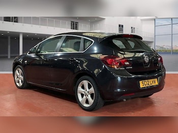 Used Vauxhall Astra 2012 for sale - 76213903: Photo 3