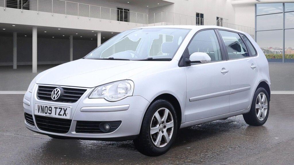 Used Volkswagen Polo 2009 for sale - 76850367: Photo 2