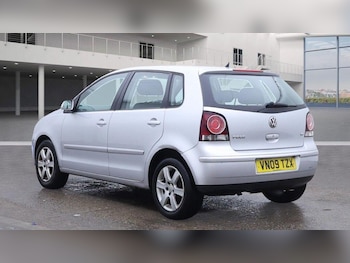 Used Volkswagen Polo 2009 for sale - 76850367: Photo