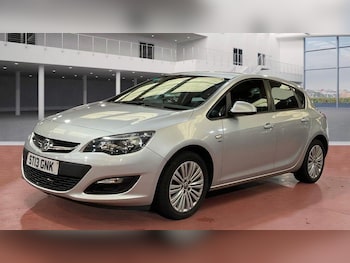 Used Vauxhall Astra 2013 for sale - 76228091: Photo