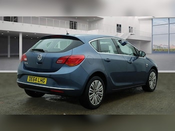 Used Vauxhall Astra 2014 for sale - 76099303: Photo 4