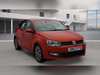 Used Volkswagen Polo 2013 for sale - 76850262: Photo