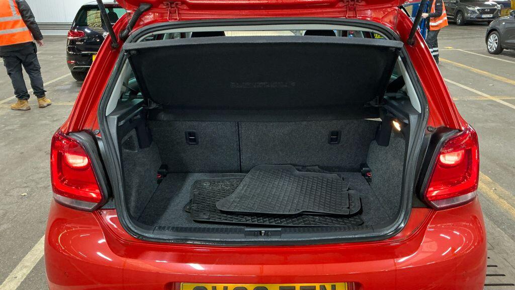 Used Volkswagen Polo 2013 for sale - 76850262: Photo 7