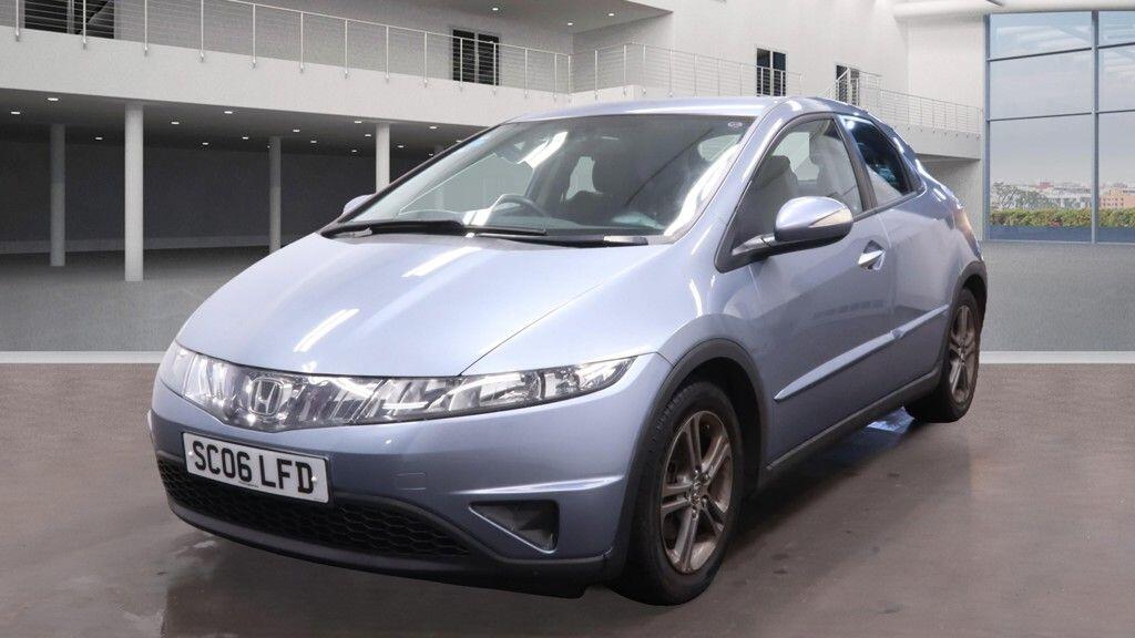 Used Honda Civic 2006 for sale - 76728195: Photo 2