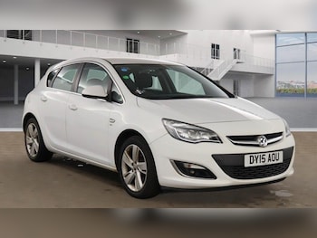 Vauxhall - Astra