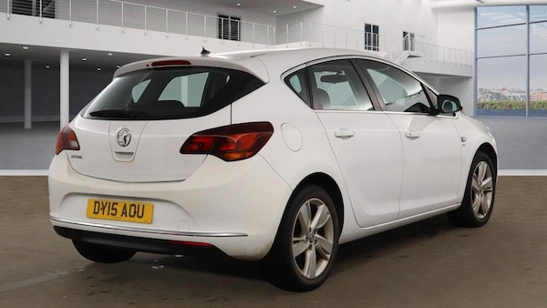Used Vauxhall Astra 2015 for sale - 76214443: Photo 4