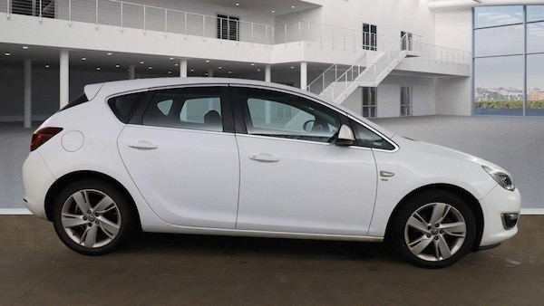 Used Vauxhall Astra 2015 for sale - 76214443: Photo 5