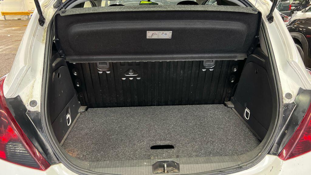 Used Vauxhall Corsa for sale - 76473781: Photo 7