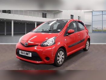 Used Toyota AYGO 2014 for sale - 76472803: Photo