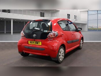 Used Toyota AYGO 2014 for sale - 76472803: Photo