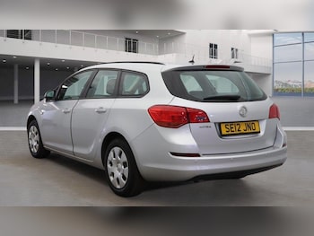 Used Vauxhall Astra 2012 for sale - 76138684: Photo