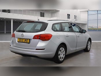 Used Vauxhall Astra 2012 for sale - 76138684: Photo