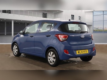 Used Hyundai i10 2014 for sale - 76850375: Photo