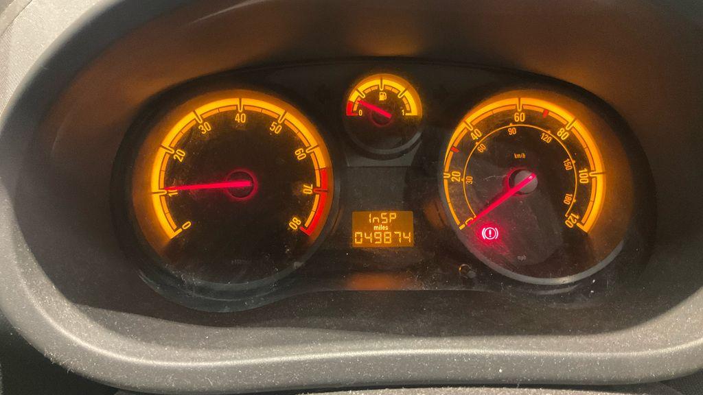 Used Vauxhall Corsa 2013 for sale - 76227580: Photo 10