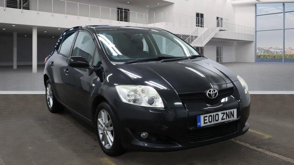 Used Toyota Auris 2010 for sale - 76850299: Photo 1