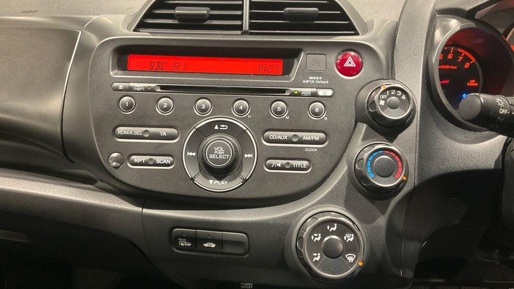 Used Honda Jazz for sale - 76473782: Photo 11