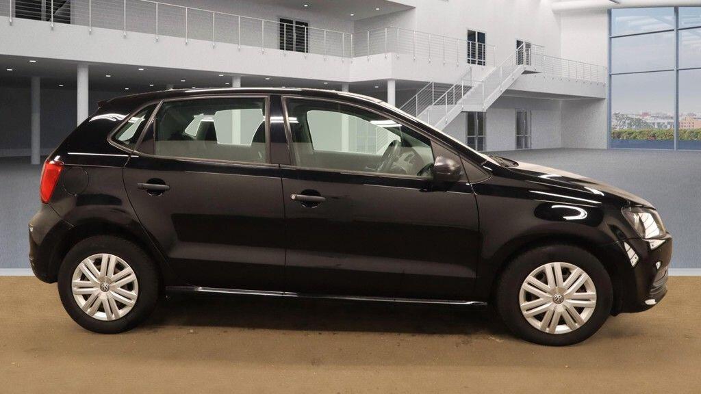 Used Volkswagen Polo 2017 for sale - 76099605: Photo 5