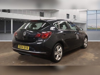 Used Vauxhall Astra 2014 for sale - 76226398: Photo