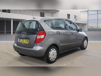 Used Mercedes-Benz A-Class 2010 for sale - 76036069: Photo