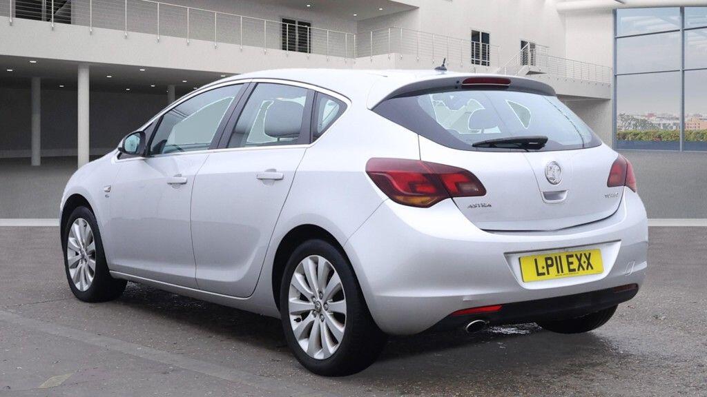 Used Vauxhall Astra for sale - 76473194: Photo 3