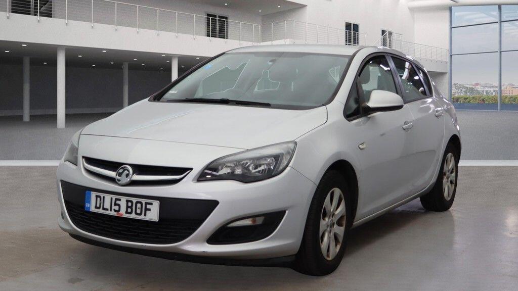 Used Vauxhall Astra 2015 for sale - 76121356: Photo 2