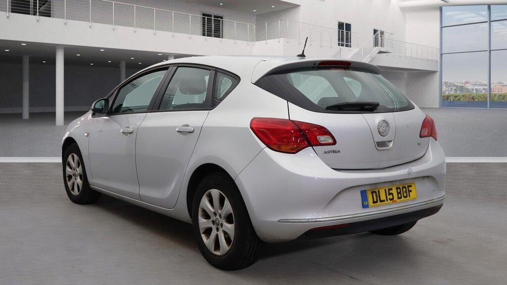 Used Vauxhall Astra 2015 for sale - 76121356: Photo 3