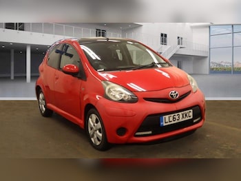 Used Toyota AYGO 2013 for sale - 76036065: Photo