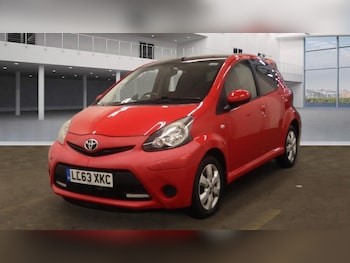 Used Toyota AYGO 2013 for sale - 76036065: Photo