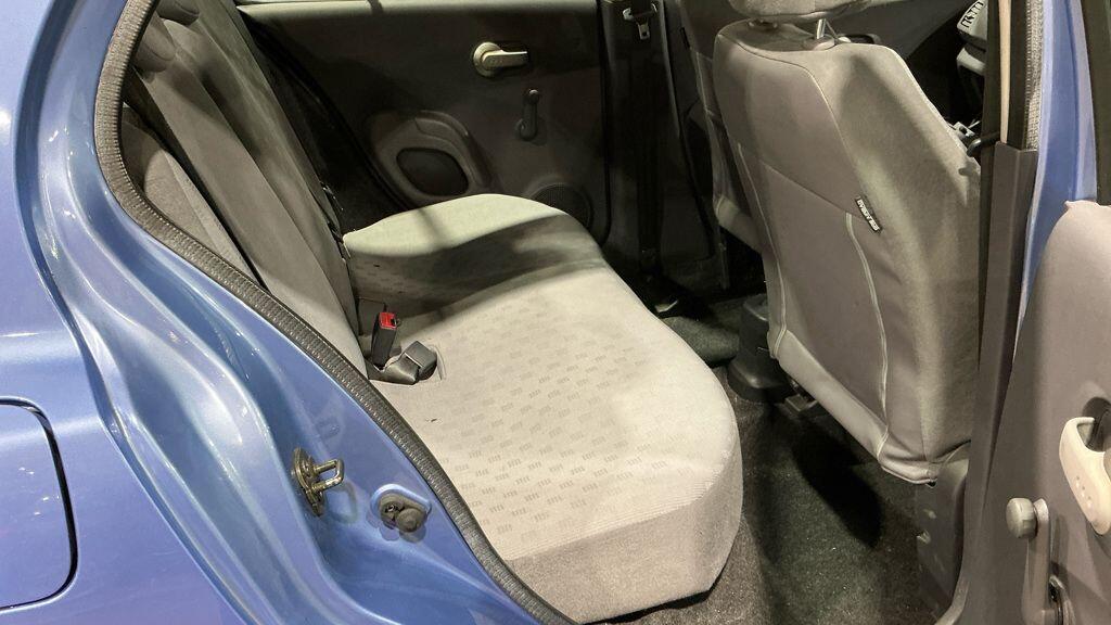 Used Nissan Micra 2003 for sale - 76727607: Photo 8