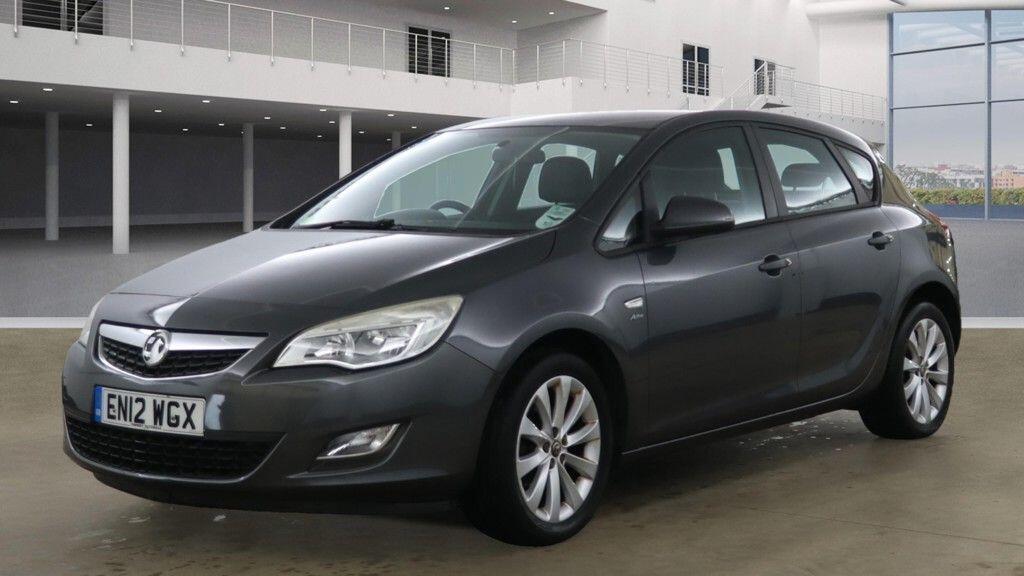 Used Vauxhall Astra for sale - 76485323: Photo 2