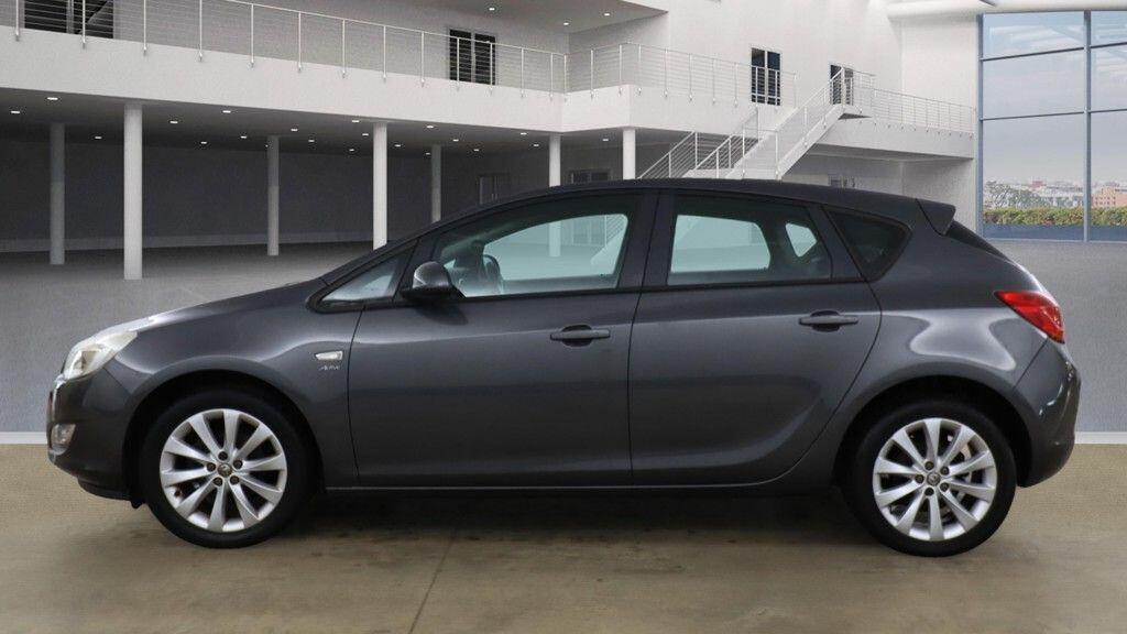 Used Vauxhall Astra for sale - 76485323: Photo 6