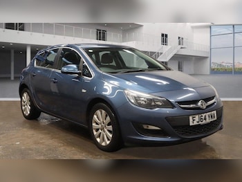 2015 (64) - 1.6 CDTi 16V ecoFLEX Tech Line 5dr