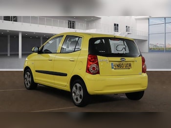 Used Kia Picanto 2010 for sale - 76036072: Photo
