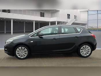 Used Vauxhall Astra 2014 for sale - 76036071: Photo