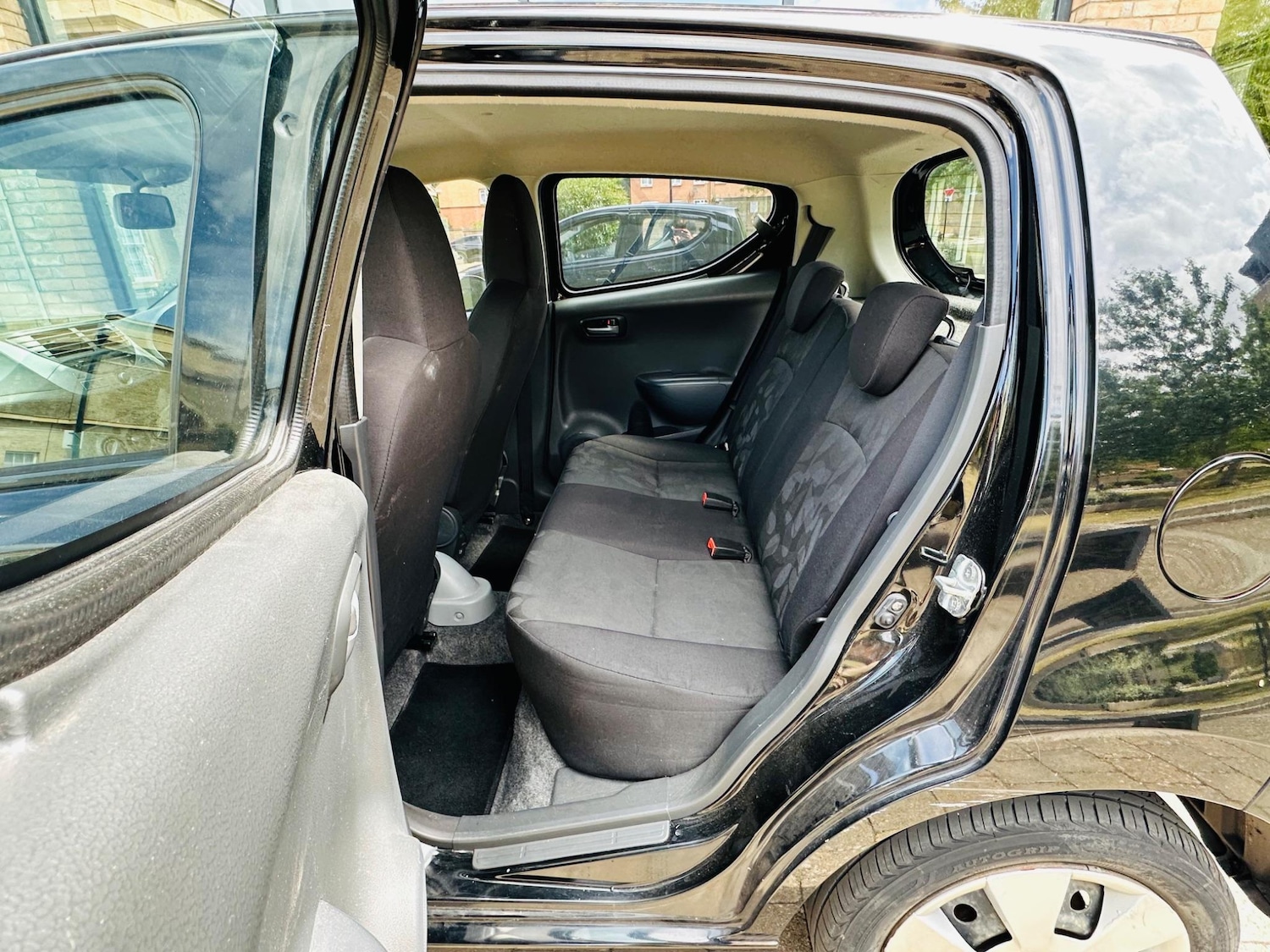 Vehicle 29