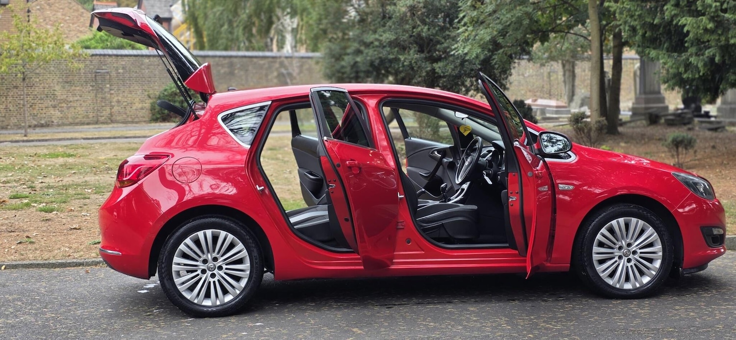 Used Vauxhall Astra 2015 for sale - 76227100: Photo 25