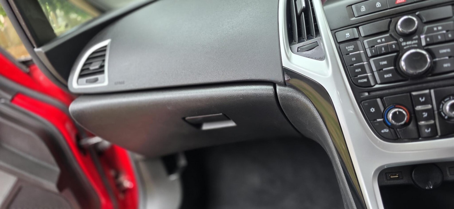 Used Vauxhall Astra 2015 for sale - 76227100: Photo 40