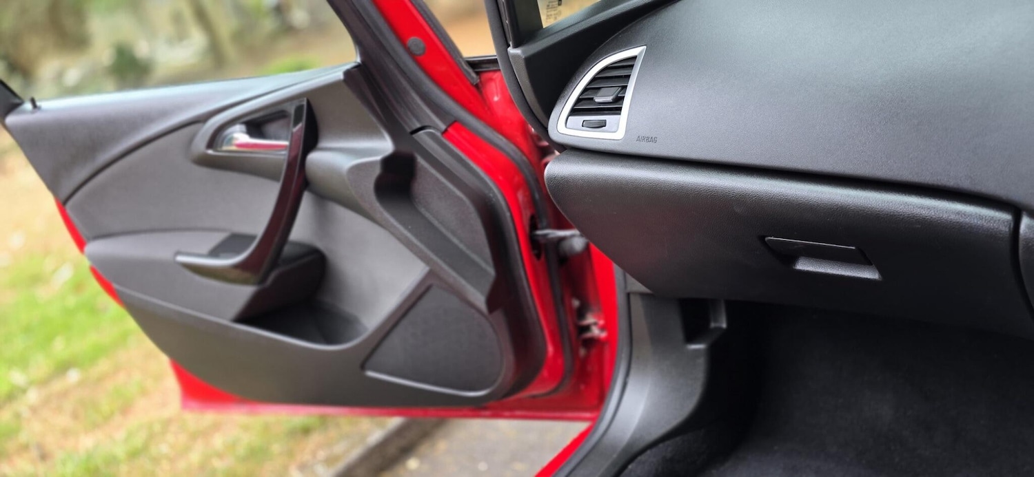 Used Vauxhall Astra 2015 for sale - 76227100: Photo 41