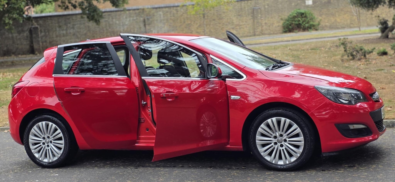 Used Vauxhall Astra 2015 for sale - 76227100: Photo 9