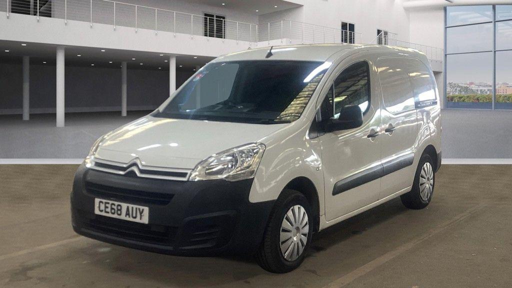 Used Citroen Berlingo 2018 for sale - 76099356: Photo 2