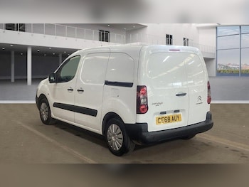 Used Citroen Berlingo 2018 for sale - 76099356: Photo