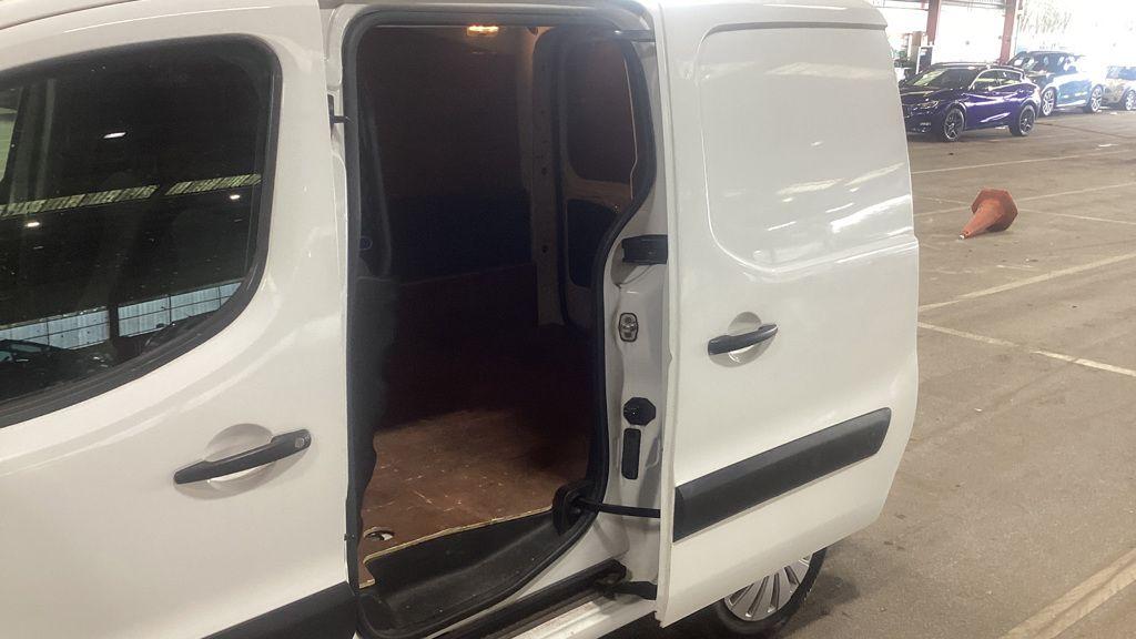 Used Citroen Berlingo 2018 for sale - 76099356: Photo 8